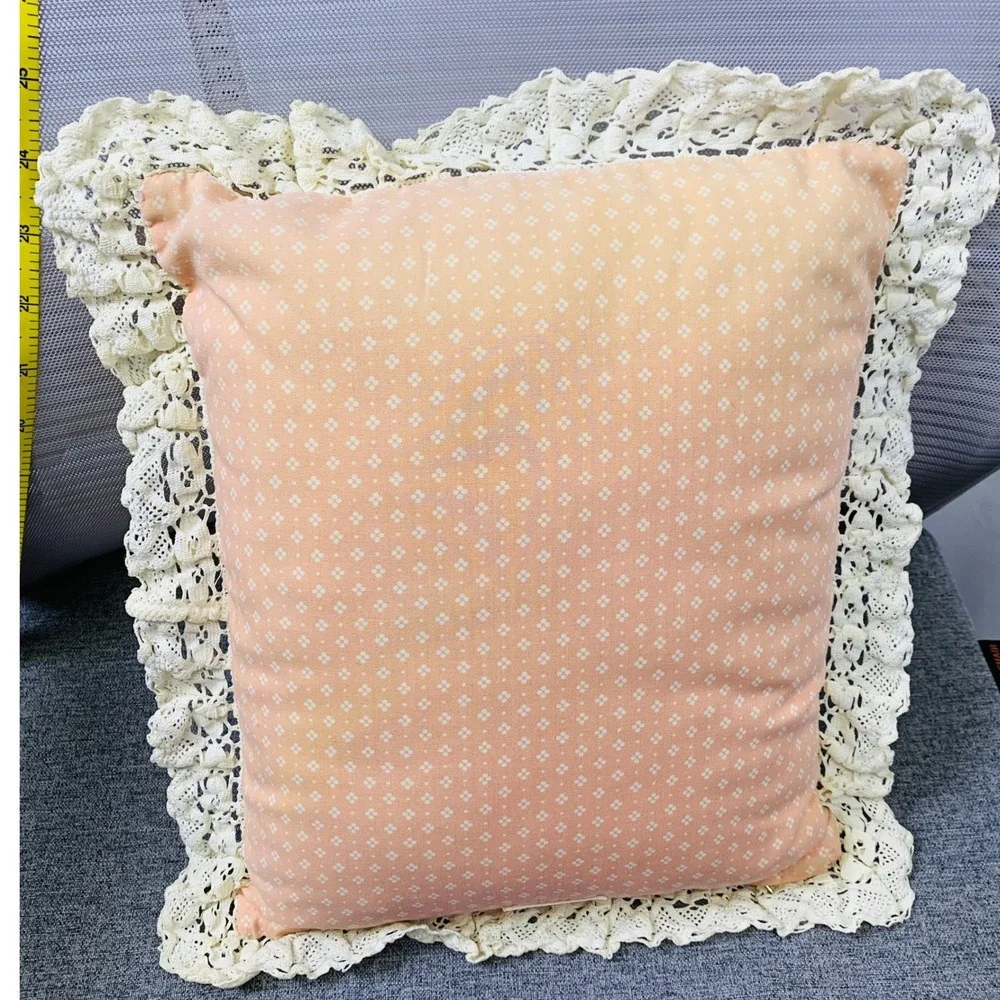 Vintage‎ Grandma Embroidered Throw Pillow Lace Cottagecore Decor 12